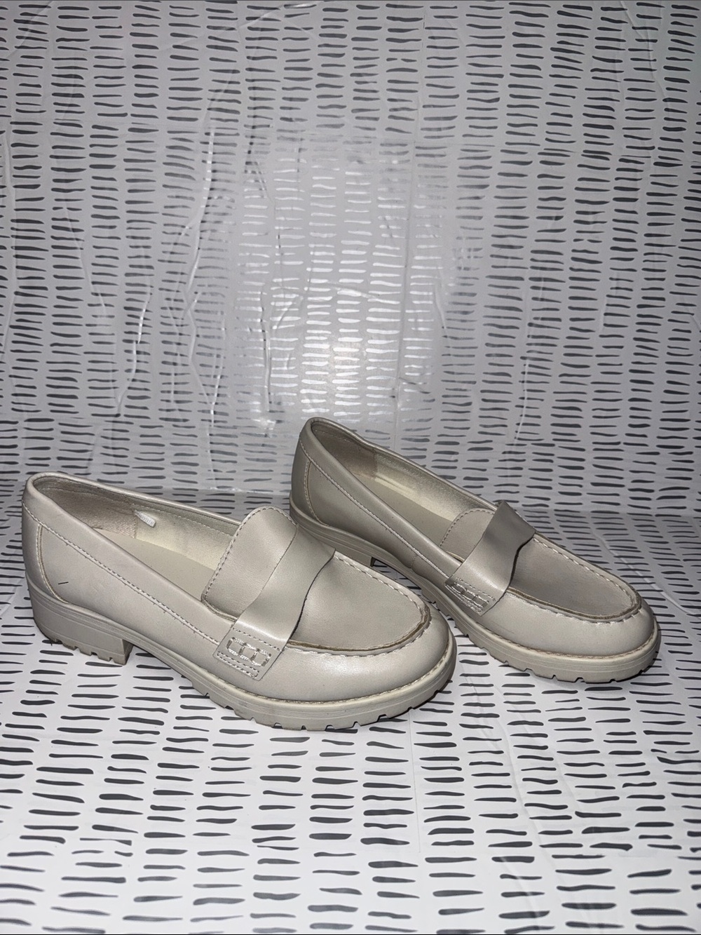 Classic Women's Cream Loafers - Comfortable Slip-On Style
